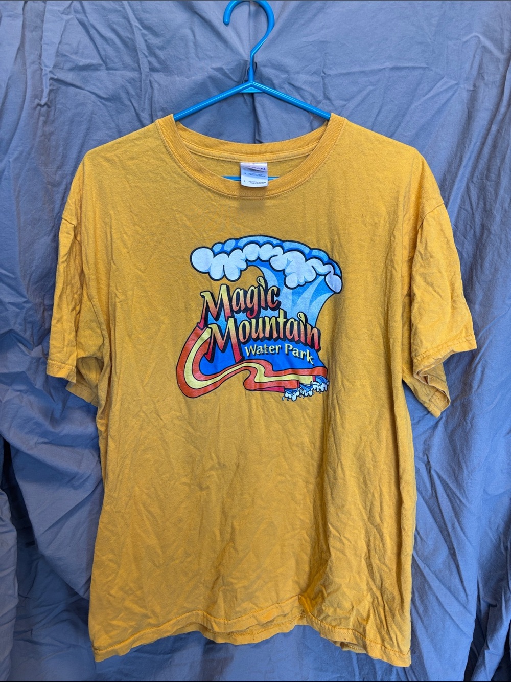 Gildan Mustard Yellow Magic Mountain Water Park Graphic Tee